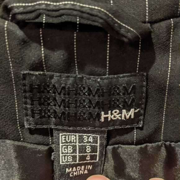 H&M Blazer - Picture 3 of 8